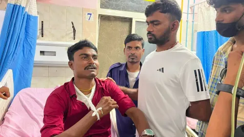 जेपीएससी-जेएसएससी विवाद: जयराम महतो ने घायल छात्रों से मुलाकात की, सीबीआई जांच और न्यायिक आयोग की मांग