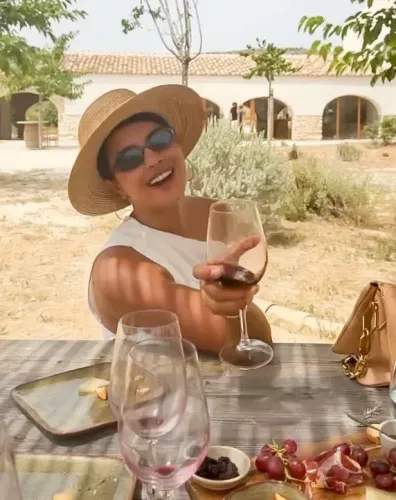 Joe Jonas and Priyanka Chopra Jonas share 'grape juice' moment at vineyard