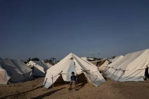 Jordan Delivers 4,000 Tents to Gaza