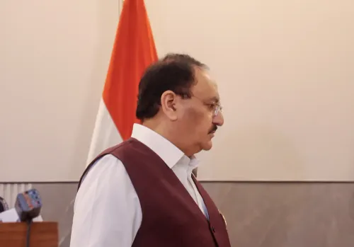 जेपी नड्डा ने अपोलो अस्पताल पहुँचकर लालकृष्ण आडवाणी का हाल जाना, स्थिति स्थिर