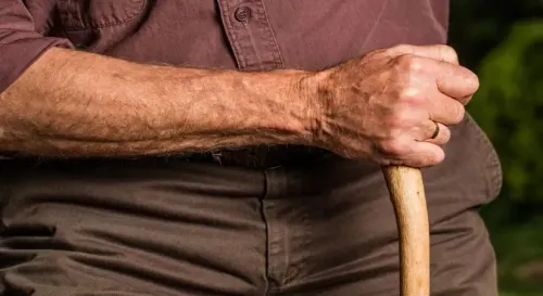 Five Minutes of Daily Exercise Can Reduce Dementia Risk in Seniors: Research