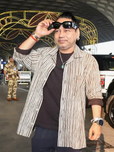 Kailash Kher Enjoys Authentic ‘Chulhe Ki Roti’ in the Himalayas
