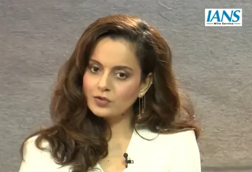 Kangana Ranaut Invites Priyanka Gandhi to Experience ‘Emergency’