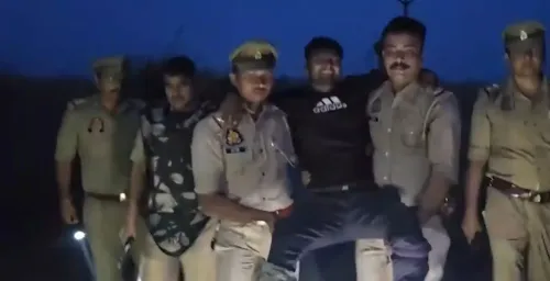 कानपुर मुठभेड़: थाना साढ़ पुलिस की जवाबी फायरिंग में वांछित बदमाश आशीष उर्फ काशी घायल, गिरफ्तार