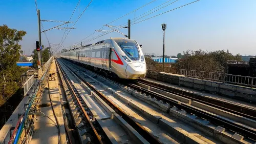 क्या कांवड़ यात्रा के दौरान मेरठ से दिल्ली तक सफर के लिए नमो भारत पहली पसंद है?