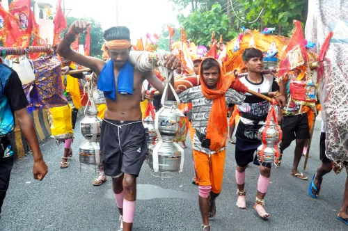 Are Kanwariyas Satisfied with the Arrangements in Prayagraj?