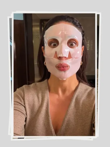 Is Kareena Kapoor Khan Embracing ‘Year End Glow Rituals’?