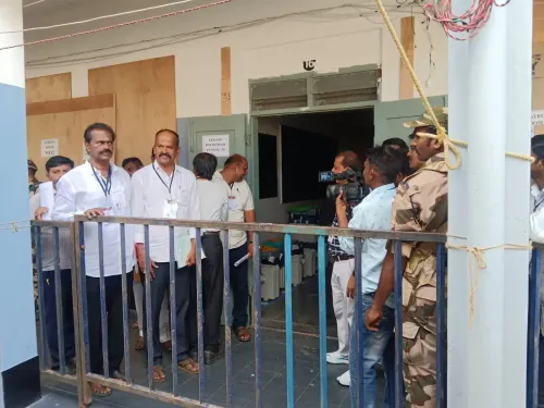 Karnataka bypoll counting: Congress leads Bagalkot by 10,321; BJP narrows ahead in Davanagere South