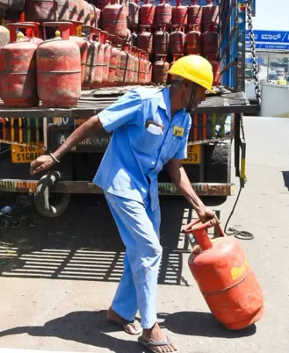 Karnataka's D.K. Shivakumar Critiques Centre on Gas Cylinder Crisis Amid Global Tensions