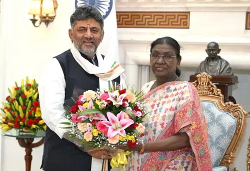 कर्नाटक CM डीके शिवकुमार ने राष्ट्रपति द्रौपदी मुर्मू और उपराष्ट्रपति राधाकृष्णन से की मुलाकात