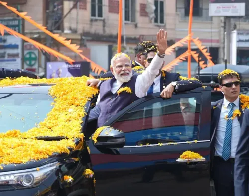 Why Did Massive Crowds Welcome PM Modi During His Udupi Roadshow?
