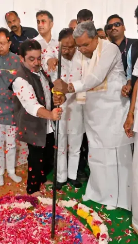 कर्नाटक में बनेगा देश का दूसरा सबसे बड़ा क्रिकेट स्टेडियम: सीएम सिद्दारमैया ने सूर्यनगर में रखी आधारशिला