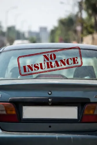 क्या कर्नाटक प्रशासन की लापरवाही ने कानून और जनता की सुरक्षा को खतरे में डाला?