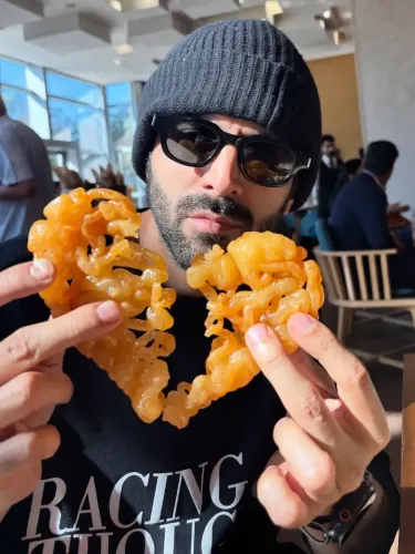 Did Kartik Aaryan Indulge in Heart-Shaped Jalebi and Fafda in Ahmedabad?