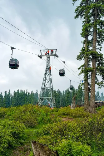 Gulmarg Gondola resumes operations after month-long closure