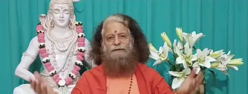 कांवड़ यात्रा में शिव के मूल्य अपनाएं, नशे से दूर रहें: स्वामी चिदानंद सरस्वती