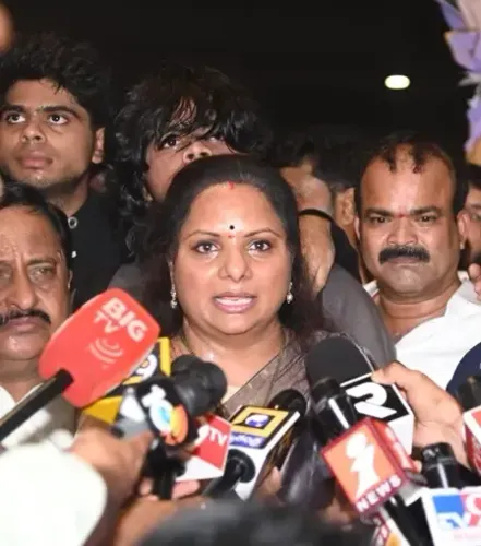 Is KCR a Deity Surrounded by Devils?
