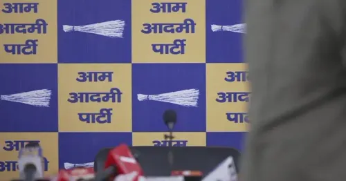 Kejriwal Calls Press Meet on Ram Mandir Offering Theft