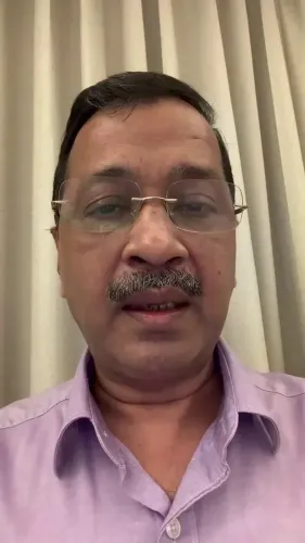Kejriwal calls youth to Jantar Mantar for Ladakh cause