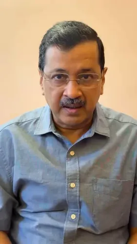 Kejriwal Demands Sack of Education Minister Over CBSE Lapse