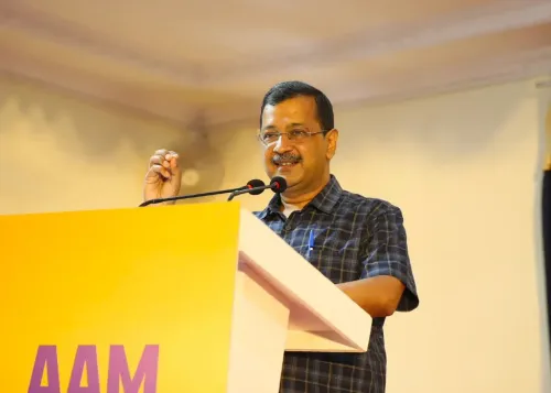 Kejriwal Meets AAP Volunteers in Panaji, Targets BJP in Goa