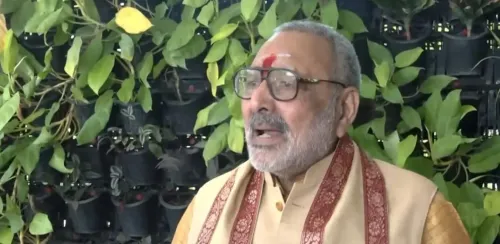 केंद्रीय मंत्री गिरिराज सिंह ने ममता बनर्जी की शासन प्रणाली पर उठाए गंभीर सवाल