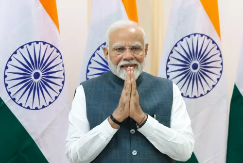 क्या मंत्रिमंडल ने पीएम स्वनिधि योजना के पुनर्गठन और ऋण अवधि को 31 मार्च 2030 तक बढ़ाने की मंजूरी दी?