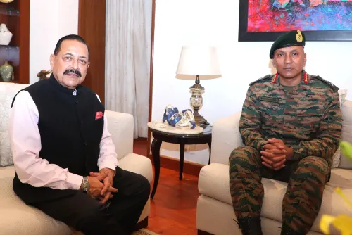 जितेंद्र सिंह और लेफ्टिनेंट जनरल प्रतीक शर्मा की महत्वपूर्ण मुलाकात