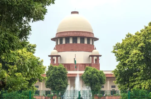 क्या केरल और यूपी में चल रहे एसआईआर पर चुनाव आयोग को 'सुप्रीम' नोटिस मिला है?