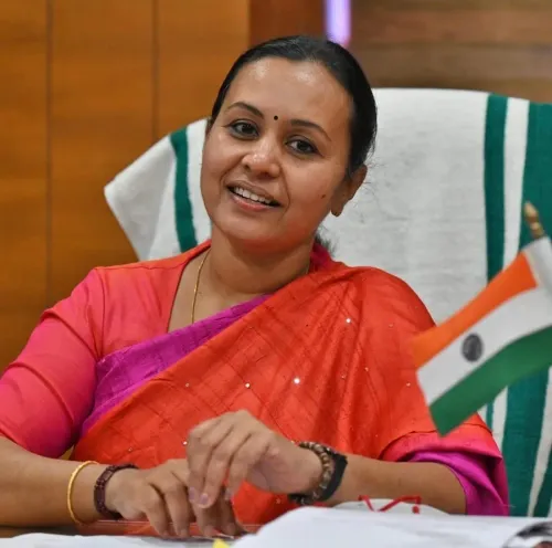 Is Kerala Health Minister Justifying Patient Treatment on the Floor?