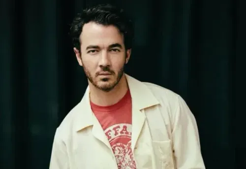 Kevin Jonas threw up wingmanning Nick Jonas' first date with Priyanka Chopra