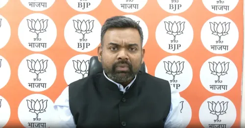 खड़गे के विवादित बयान पर भाजपा का पलटवार, गुरु प्रकाश पासवान बोले — कांग्रेस तुरंत माफी माँगे