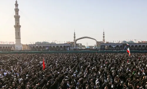 खामेनेई का मशहद में अंतिम संस्कार आज, इराक से पार्थिव शरीर लाया गया; 8 घंटे देरी से होगी तदफीन
