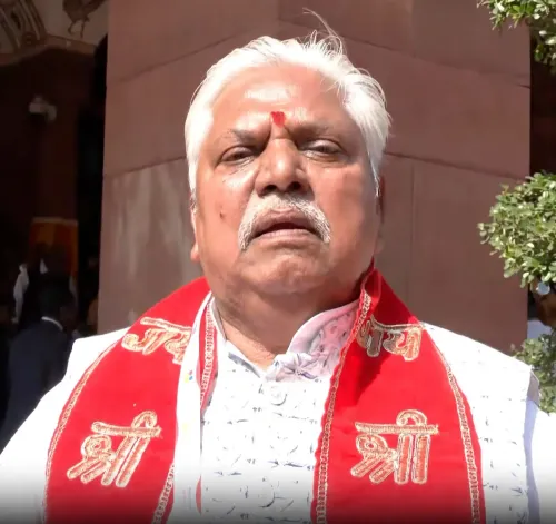 खड़गे की PM मोदी के पिता पर टिप्पणी से सियासी बवाल, NDA नेताओं ने कहा — देश का अपमान
