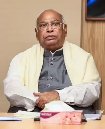 Kharge Calls for All-Party Meeting Following PM's Letter, Accuses Govt of Rushing Women's Reservation Bill