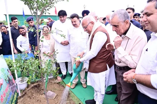 Khattar lays foundation for Gurugram waste, water projects