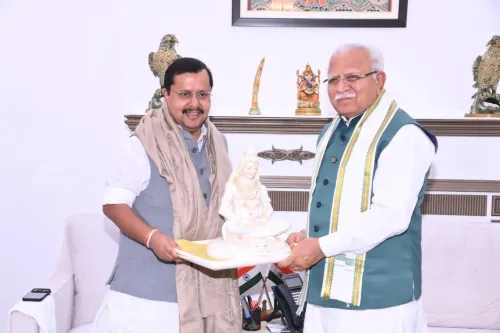Khattar Meets BJP National President, Discusses Current Affairs