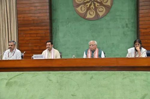 Khattar Splits Housing Ministry Into Two Departments