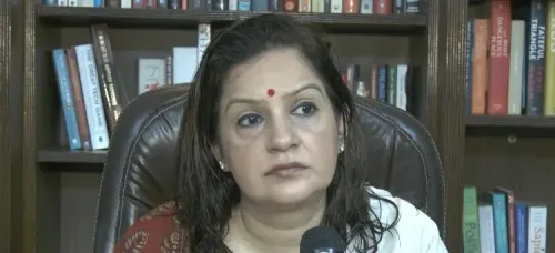 युवाओं को 'देशविरोधी' क्यों कहा गया — प्रियंका चतुर्वेदी की अमित शाह से सदन में जवाब की माँग