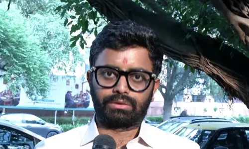 राहुल गांधी की 'इडियट' टिप्पणी पर युवा चेतना का पलटवार: किसान-मजदूर परिवारों के बच्चों को नहीं कह सकते ऐसा
