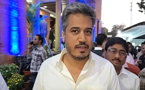 क्या किसानों को देने के लिए पैसे नहीं हैं तो विधायकों के पास गड्डियां कहां से आईं?