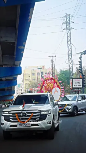 Kishan Reddy Seeks Blessings at Mahankali Temple on Dussehra