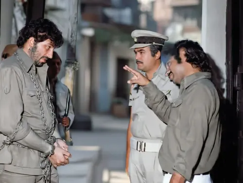 क्या 'कितने आदमी थे' से लेकर 'जो डर गया...' तक, रमेश सिप्पी और 'शोले' के अमर डायलॉग्स की कहानी?