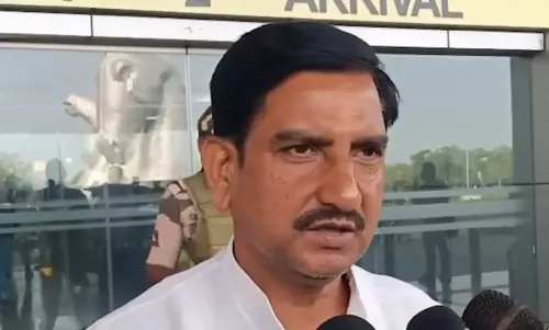कोलकाता दुर्गा पूजा भगदड़: 19 की मौत, TMC ने बताया प्रशासनिक विफलता, SIT जांच शुरू