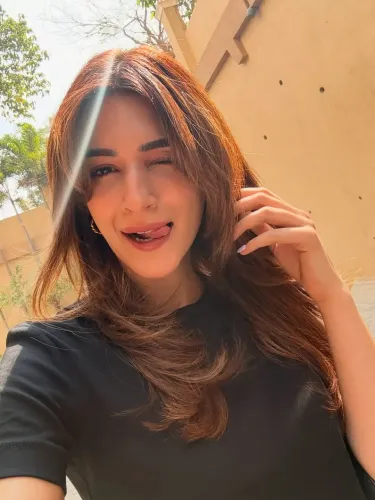 Did Kriti Sanon Just Discover 'My Kinda Therapy' with a New Haircut?