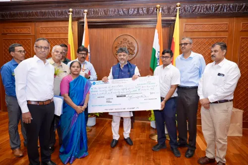 KSFC hands CM Siddaramaiah ₹28.84 cr dividend at Vidhana Soudha