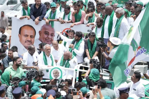 Deve Gowda flags off Day 2 of Bidadi padayatra against township project