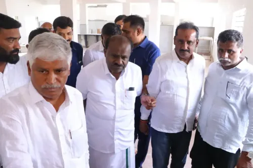 Kumaraswamy Supports Centre Amid LPG Supply Crisis, Calls for Unity