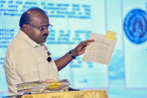 Kumaraswamy meets NICE project land losers across 30+ villages, vows joint fight