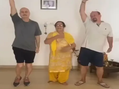 अनुपम खेर और राजू खेर का रिश्ता इतना मजबूत क्यों है?
